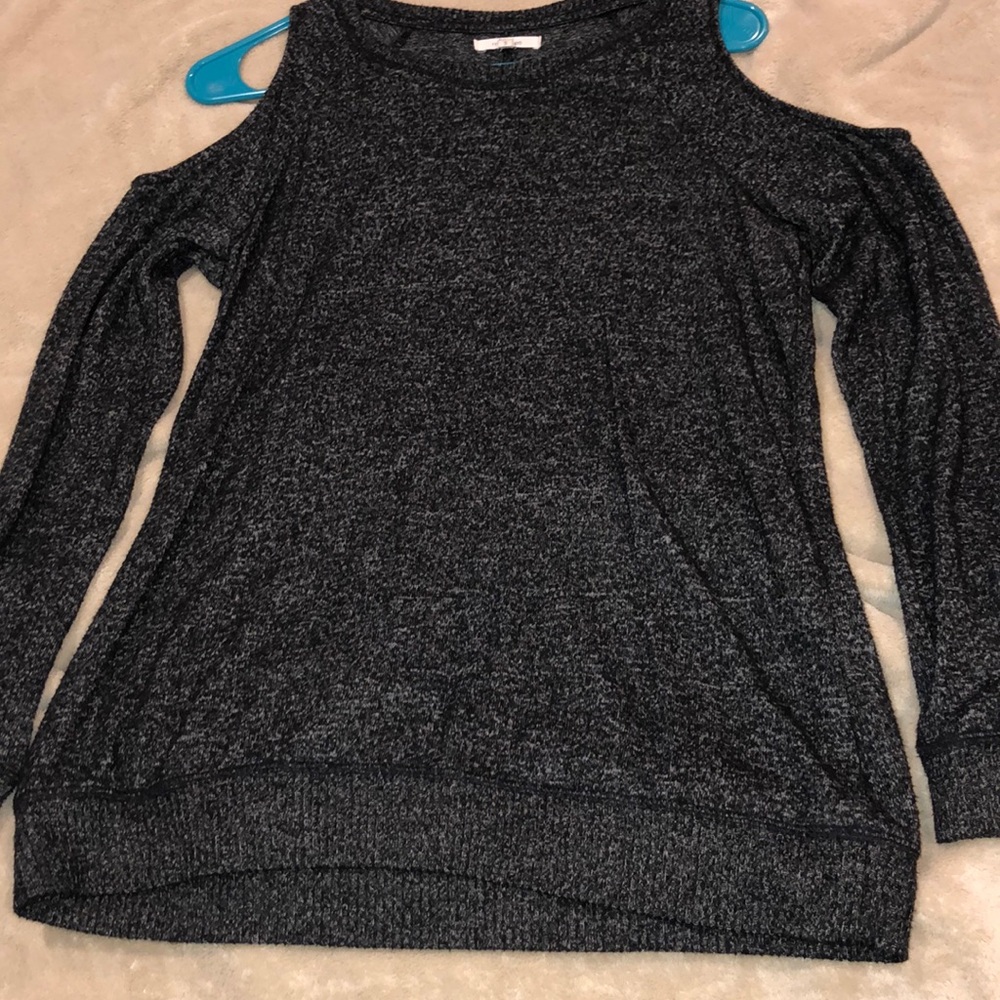 Maurices black/grey sweater